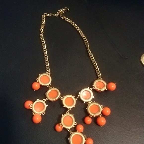 Statement piece - Picture 2 of 4